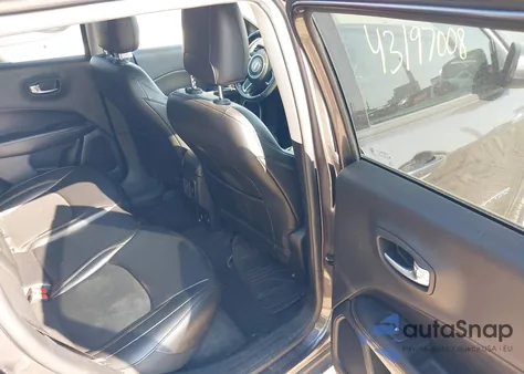 2021 Jeep Compass Latitude 4X4 из США, поврежденный, VIN 3C4NJDBBXMT598986